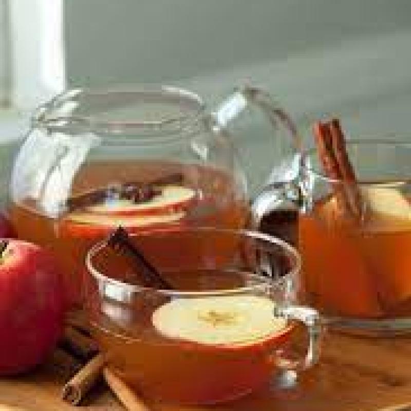 Apple and Cinnamon tea